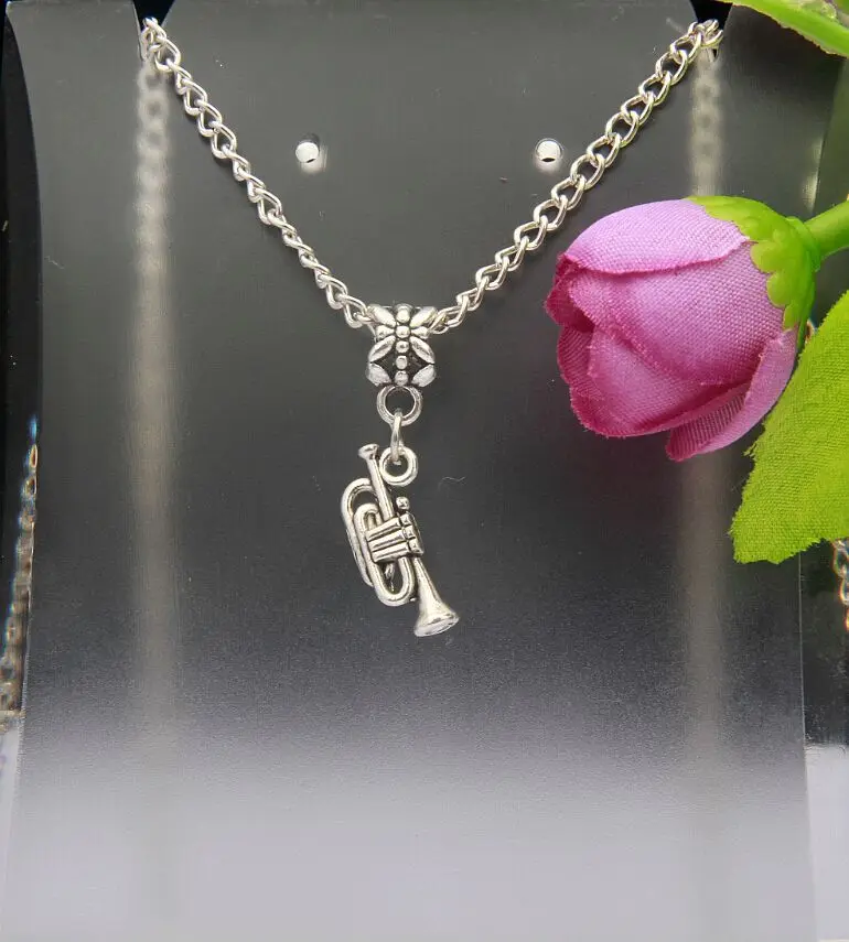 

10PCS Fashion Vintage Silver Speaker Music Charm Long Section Sweater Pendants Necklace Jewelry Findings DIY Gift Women E266
