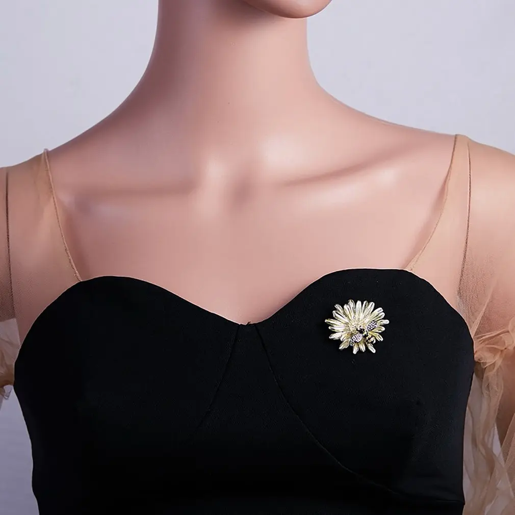 Buy HOT SALE Vintage Unique Brooches for Women Brooch Pin Fashion Dress Coat