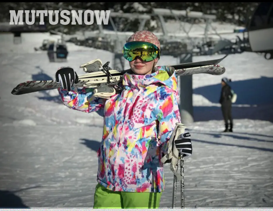 Зимние лыжные куртки для женщин, высокое качество, ветронепроницаемые водонепроницаемые теплые женские пальто, зимняя куртка для кемпинга, катания на лыжах и сноуборде, брендовая куртка