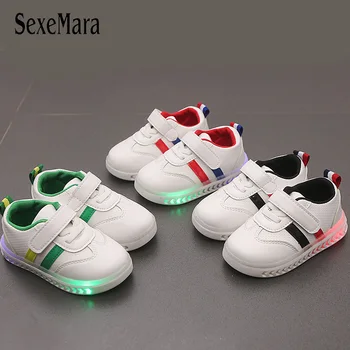 

2018 autumn new children sneaker luminous Korean casual sports shoes students white shoes LED colorful light up kids shoe B09275