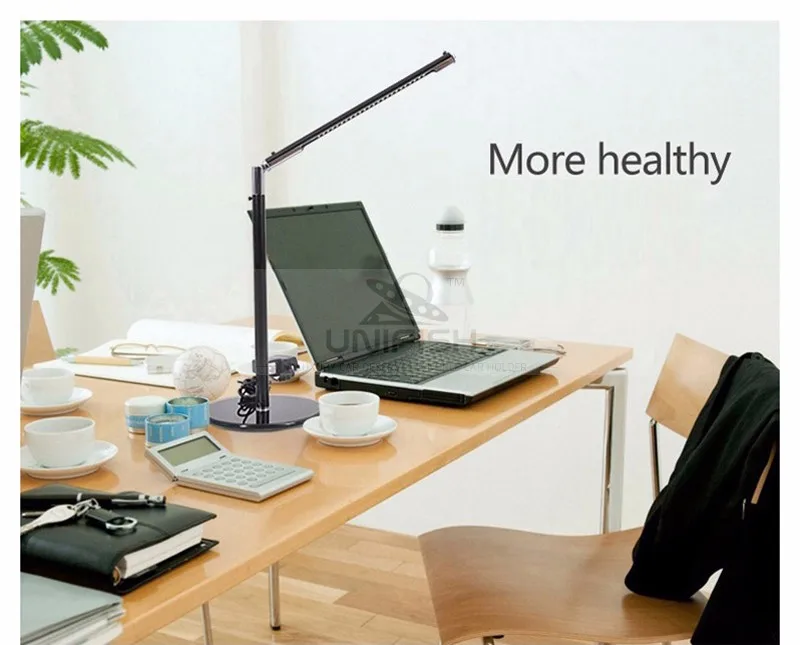 UF-LED table lamp (3)
