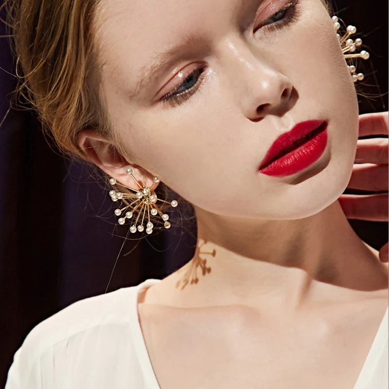 

Earrings For Women Fashion Jewelry 2018 Golden Branch with Small Pearl Stud Earrings Creative Statement Earrings