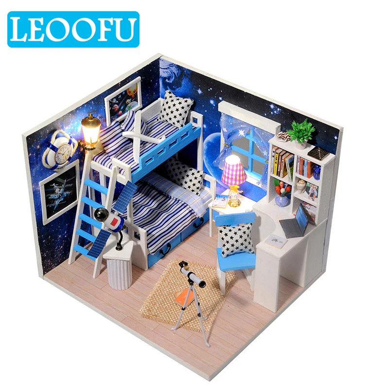 beautiful doll house set