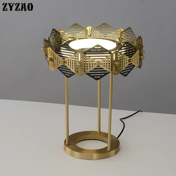 

Postmodern Simple Living Room Table Lamp Luxury Fashion Designer Creative Studio Bedside Metal Table Lights Art Deco Table Lamps
