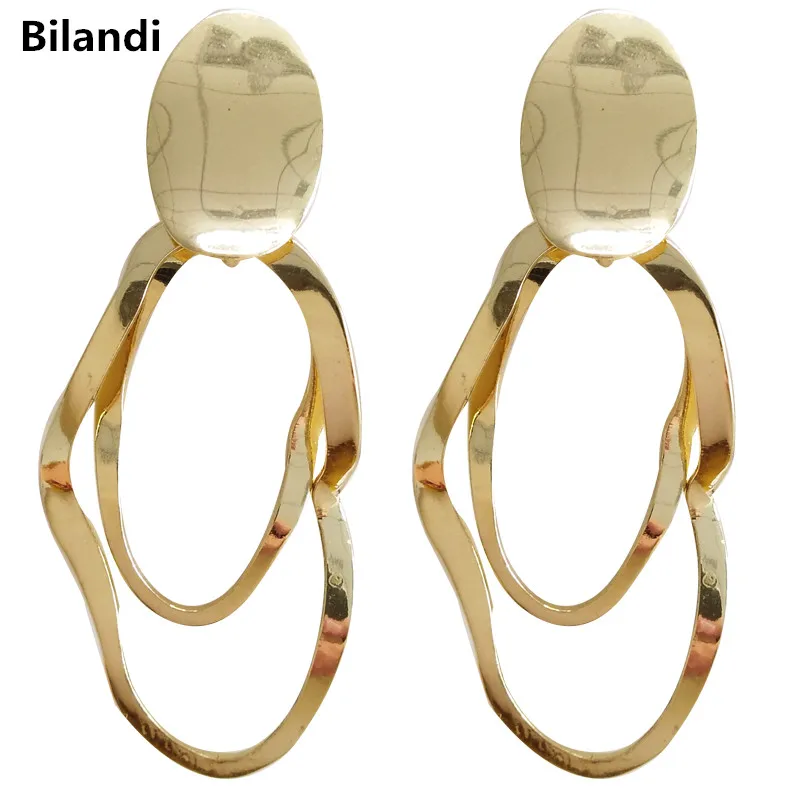 

Geometrical irregular shape is long the gift that metallic earring of euramerican individual character designs for the gir