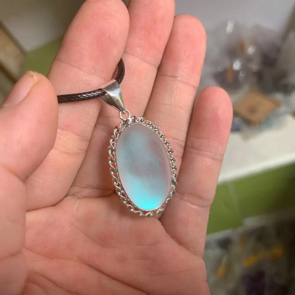 Синее Радужное ожерелье лунный камень кулон самодельные камни кулон для женщин для подарка оптом