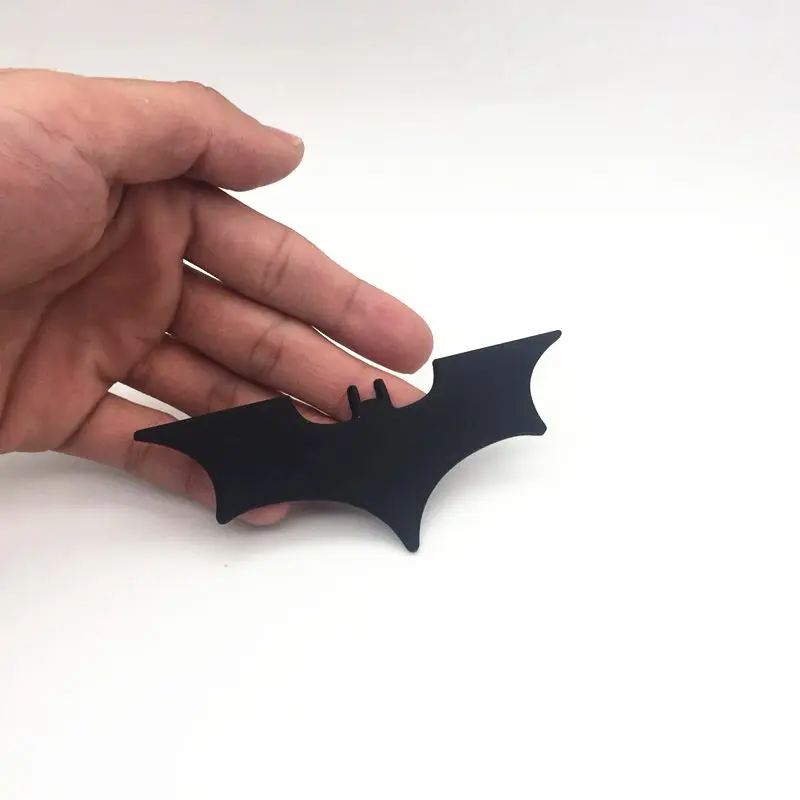 3D Автомобильные наклейки классная металлическая летучая мышь автомобильный