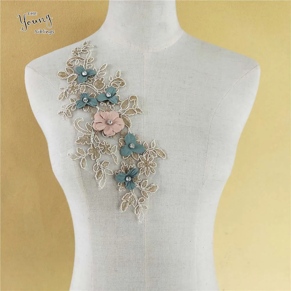 

New embroidered Lace Collar DIY Sewing Clothing Accessory Faux Diamond flower applique motif Decoration Neckline sew on Clothes