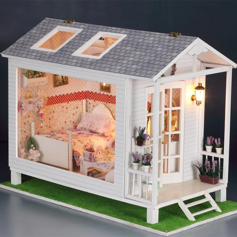 miniature houses for crafts