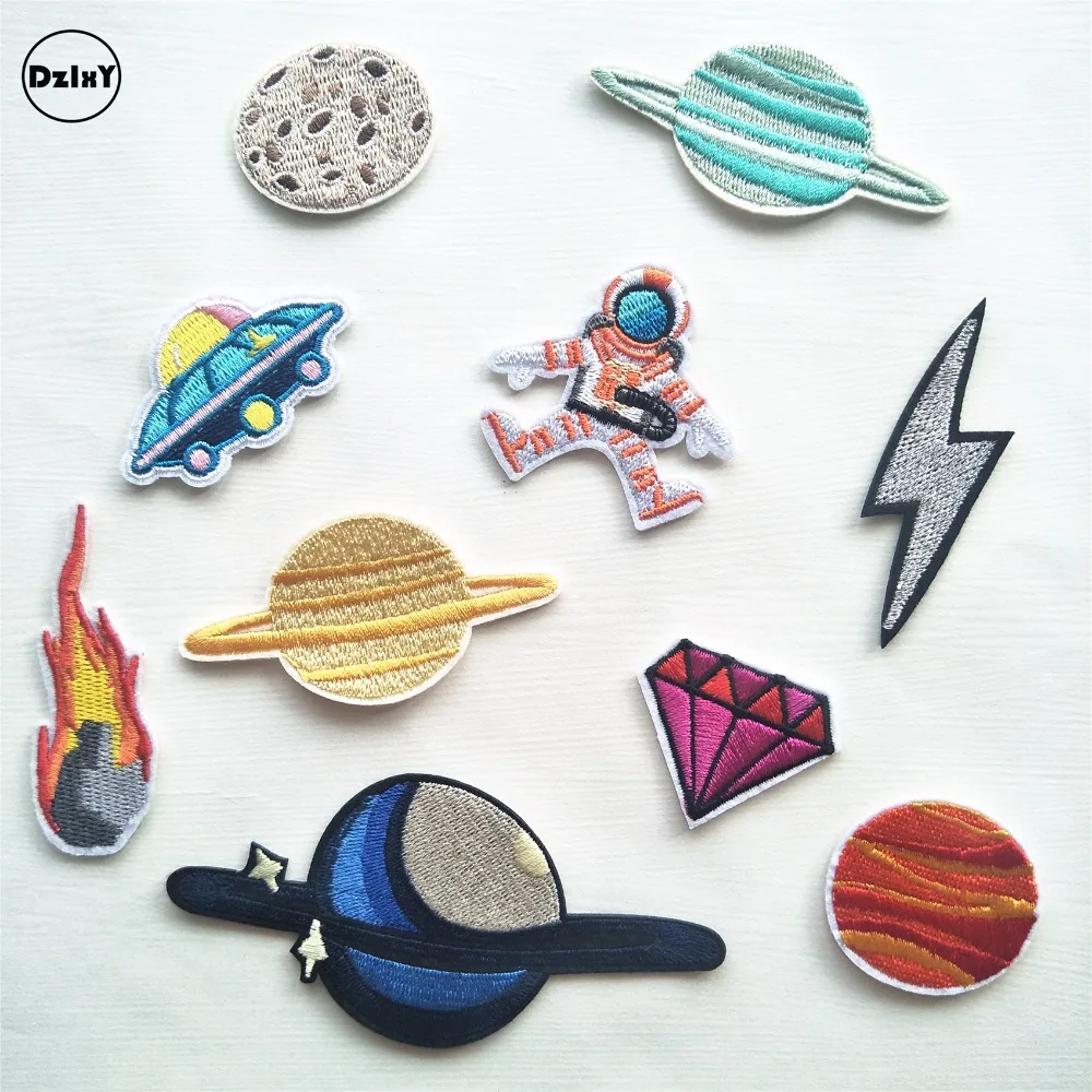 

10 PCS/LOT UFO Astronaut Planet Parches Embroidery Iron on Patches for Clothing DIY Stripes Clothes Stickers Appliques @F0