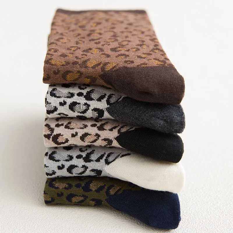 [WPLOIKJD] осенне-зимние модные элегантные женские носки с леопардовым принтом трендовые носки Harajuku креативная индивидуальность винтажные носки