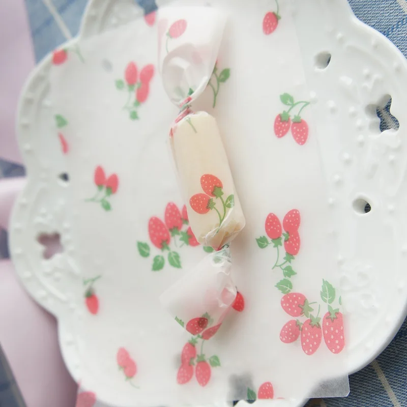 9*12CM 100pcs strawberry candy wax Paper for food sweet taffy nougat