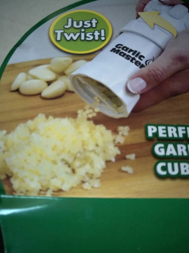 garlic press
