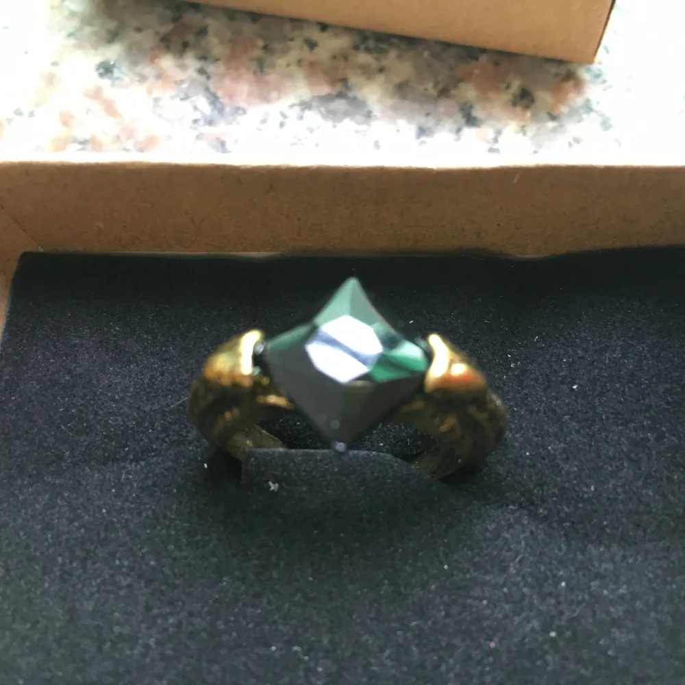 

Hogwarts Cosplay Sorcerer's Stone Ring Voldermor's Horcrux Resurrection Stone Ring Christmas New Year Gift Black Stone