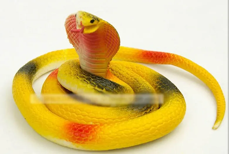 70cm Simulation Yellow Soft Artificial Rubber Fake Snake Model Toy