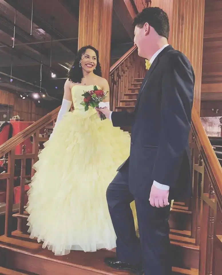 Светло желтое платье 15 лет 2019 пышное Quinceanera без Бретелек Милое Красавица и