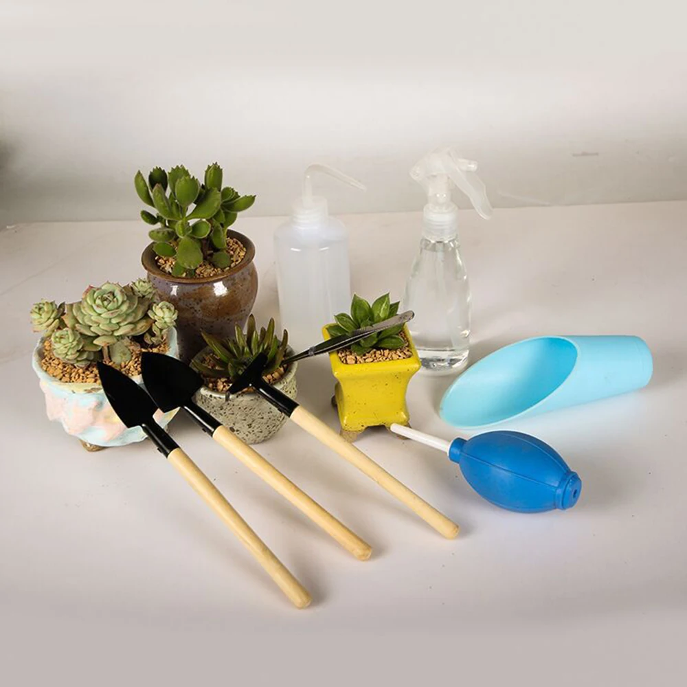 

10 PCS Mini Garden Plant Tool Set with Wooden Handle Gardening Shovel Rake Tools Kits Balcony Home-grown Mini Digging Suits