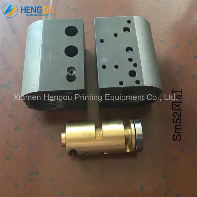 

2 Pairs G6.028.302 for Hengoucn SM52 machine G2.028.301F feeder valve PM52 air cylinder