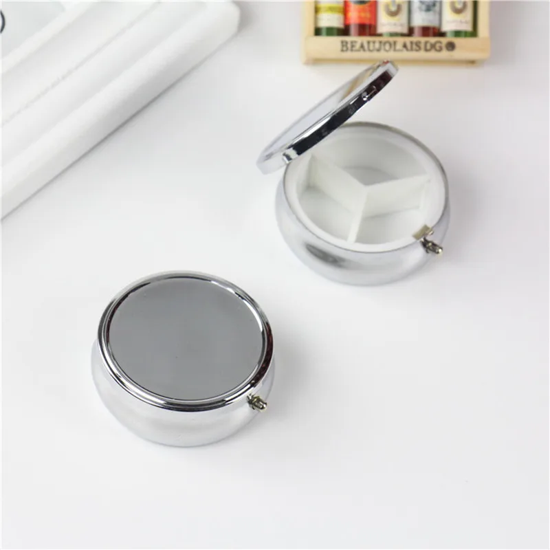 

1PC Square Round Heart Pillbox Medicine Container Key Chain Tablet Storage Case Key Ring Pill Box