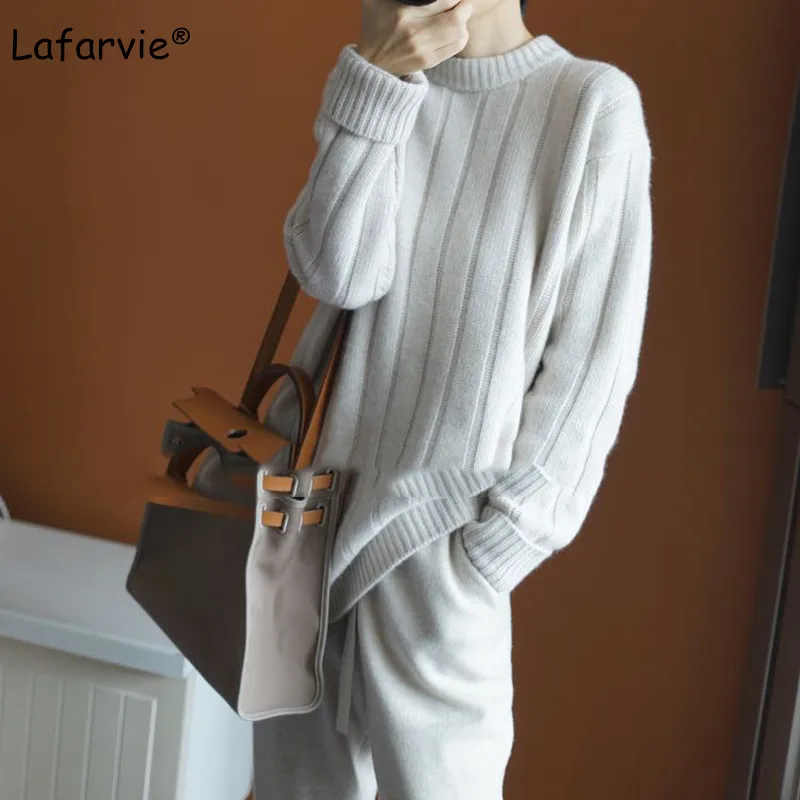 Lafarvie New 2019 Korean O-neck Thick Knitted Cashmere Sweater Women Autumn Winter Loose Long Pullover Knitting Sweater Jumper