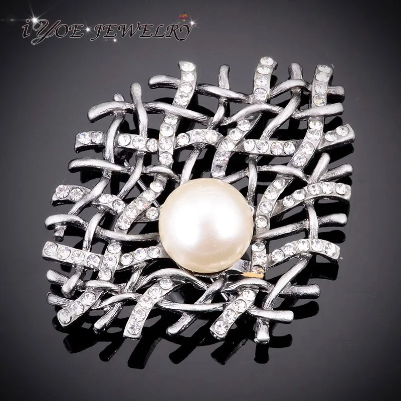 IYOE Latest Design Fashion Brand Simulated Pearl Brooch Pendant Vintage