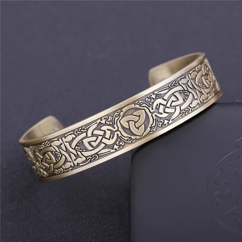 Cuff bracelet397