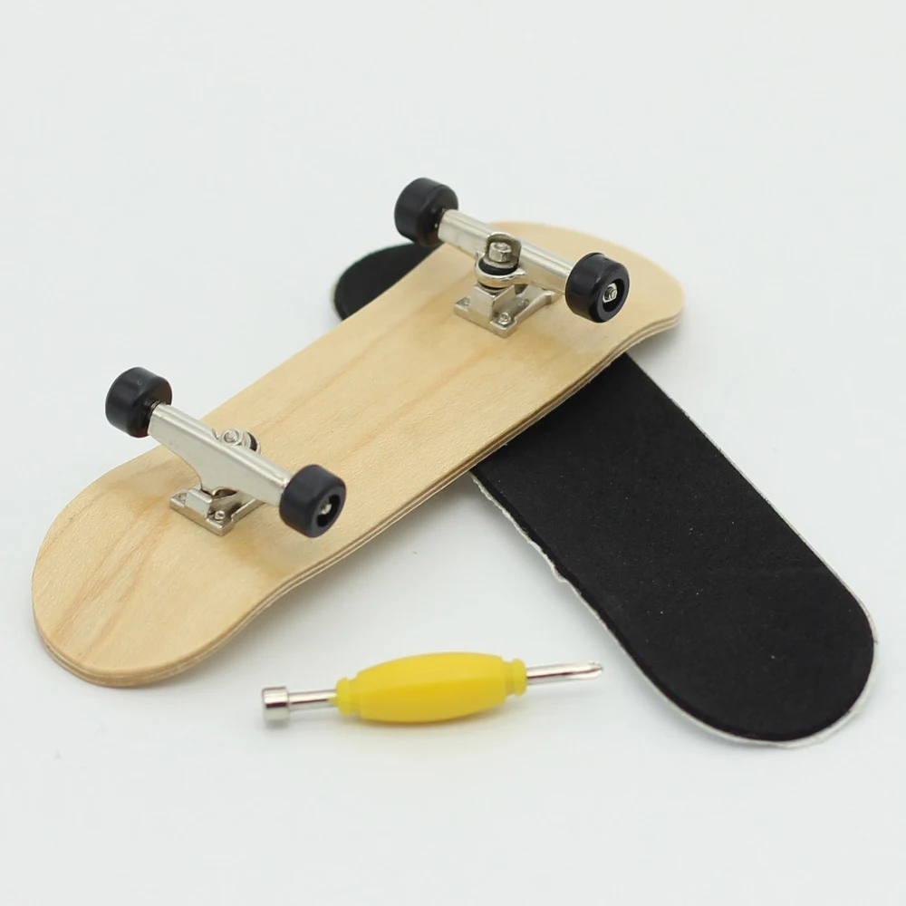 

Fun MINI wooden finger skateboard toys for children gift skate board toys