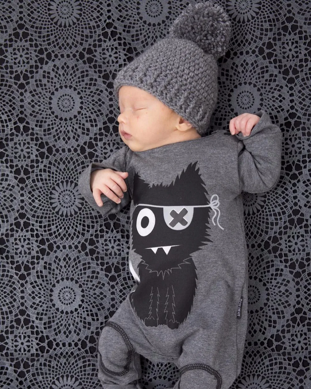 New Arrival 2016 Fashionable Unisex Baby Clothes Long Sleeve Baby font b Rompers b font Newborn