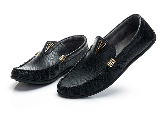 2015 Mocasines modernos de meter el pie hechos a para hombre Zapatos cosidos, Estilo italiano, clásico, casual, corte en V, negro|travel time|shoes mercedestravel AliExpress