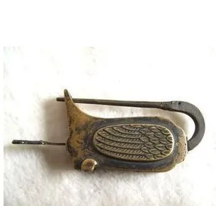 

Metal Crafts Chinese old style Bronze carved duck Lock & Key old