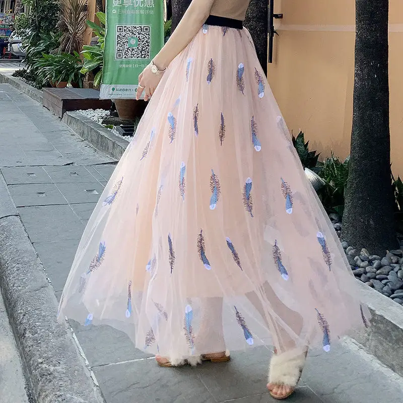 

Spring Summer Embroidery Mesh Tulle Skirt Women Long Lace High Waist Skirt Female Faldas Elastic Streetwear Casual Skirt Q1403