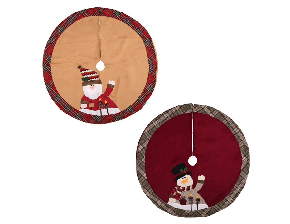 008 Christmas tree skirt