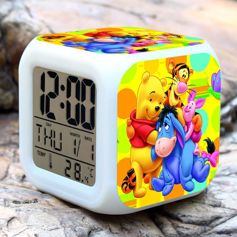 Будильник с изображением Винни-Пуха и тигра, светящийся светодиодный Будильник с изменением цвета, Детские Многофункциональные игрушки, цифровые будильники