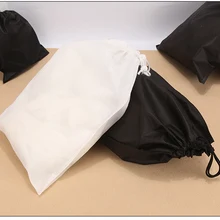 Черный 70gsm нетканый материал эко-завязка мешок для рождественского подарка Обувь Одежда