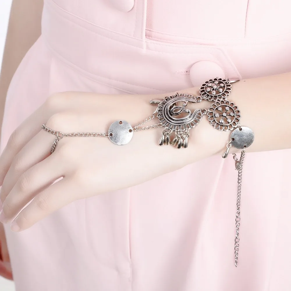 

Vintage Simple Silver Color Bracelet Ring Hollow Out Leaves Finger Rings Bangle Slave Chain For Women Jewelry