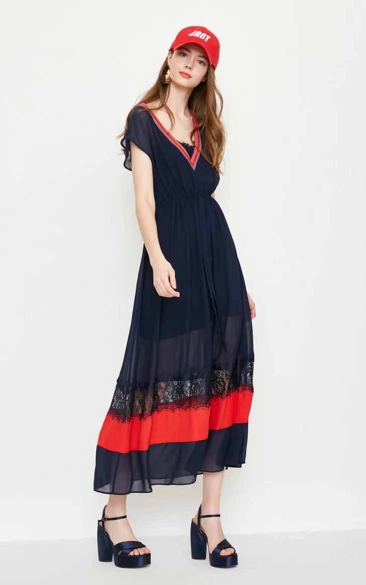 Платье-комбинация из двух частей с кружевом и v-образным вырезом Vero Moda | 31837A506