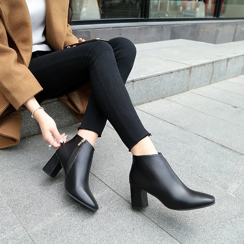 

Fashion Square Toe Women Boots 2018 Autumn Winter Casual Ankle Boots Square Heels Ladies Shoes botas mujer Size 35-39 WS6