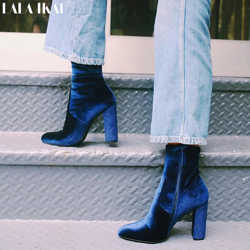 

LALA IKAI Velvet Women Boots Round Toe Short Plush Ankle Boots For Women Winter Boots Thick Heel Fashion Ladies Shoes XWN1466-45