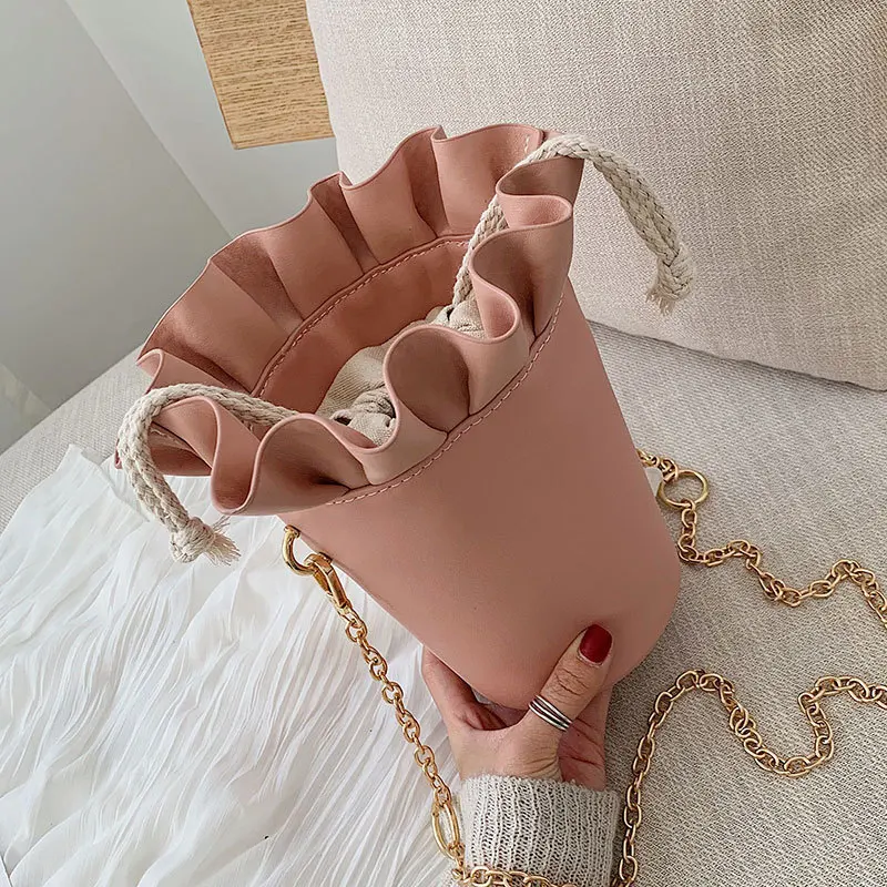 

Female bucket Crossbody Bags For Women 2019 High Quality PU Leather Luxury Handbags Designer Ladies Chain Shoulder Messenger Bag