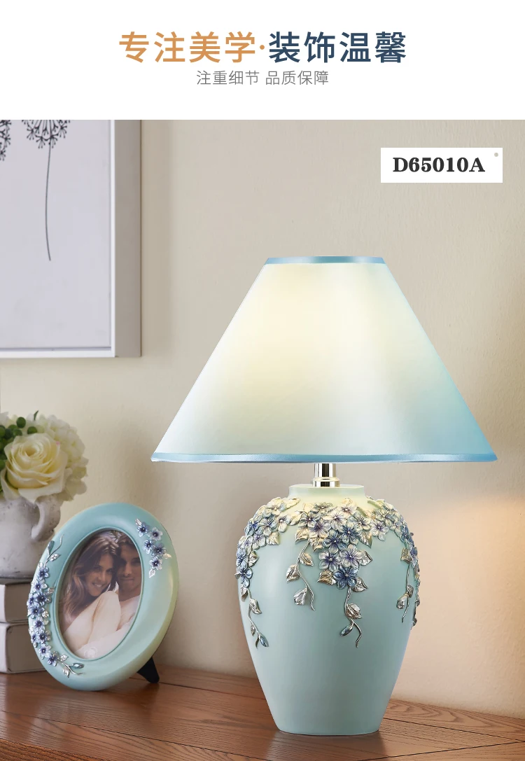 Современная настольная лампа для спальни, прикроватная креативная романтическая настольная лампа, декоративный Регулируемый светильник, простой домашний теплый ретро светильник для чтения