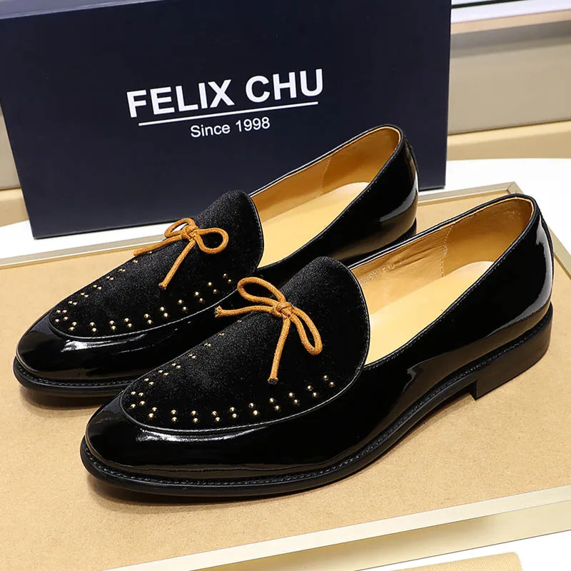 

Men Casual Patent Leather Velvet Loafers Formal Party Wedding Banquet Dress Shoes Slip On Rivet Mens Street Casual Footwear