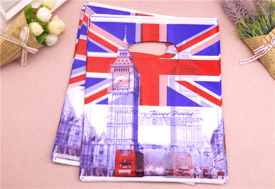 Gift bags (28)