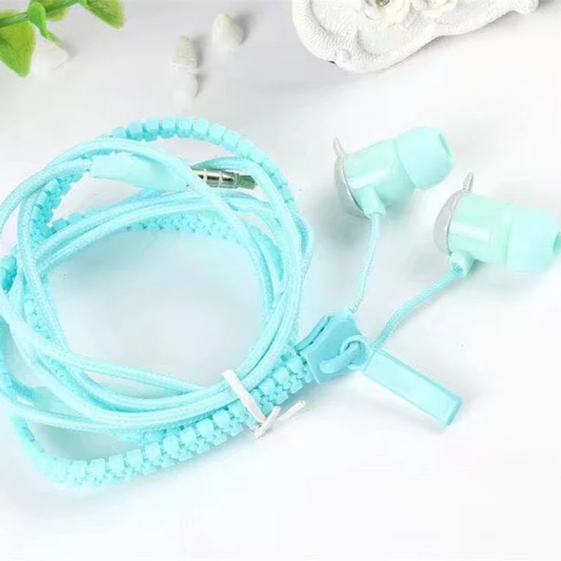 New-Cute-Totoro-Zip-Zipper-Earphone-3-5mm-Aux-Audio-jack-in-ear-Ear-phone-for