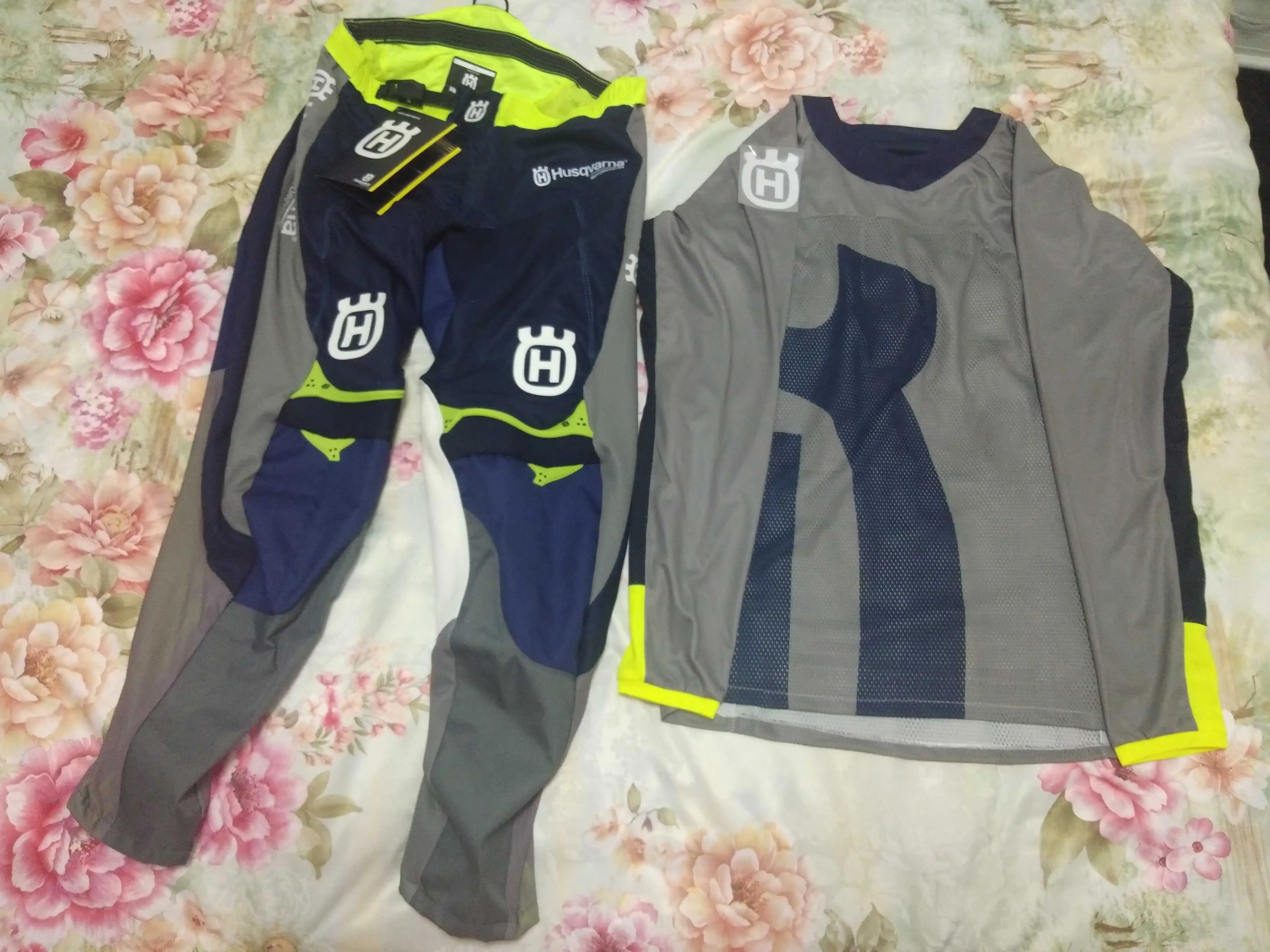 

2019 New Gray Husqvarna Husky Style Motocross Team Motorcycle Racing Jersey + Pants FOR combination MX ATV MTB DH set