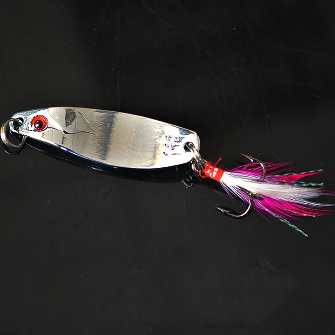 YeMuLang Minnow Metal Fishing Lures With Feather Barbed Treble Hook