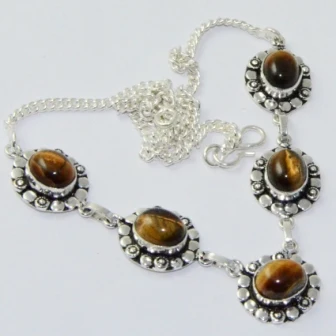 

Tiger Eye Necklace Silver Overlay over Copper, 46.1 cm, N1877