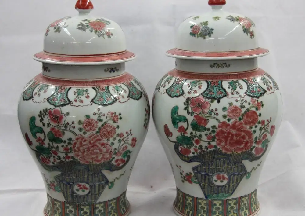 

Palace polychromes wucai porcelain Wealth Flower General tank Pot Jar Vase Pair