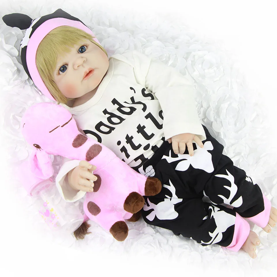 

2018 Full Silicone Vinyl Reborn Baby Doll Girl 23'' Realistic Sport Baby Reborn Gold Hair Baby Dolls Lifelike Kid Playmates Gift