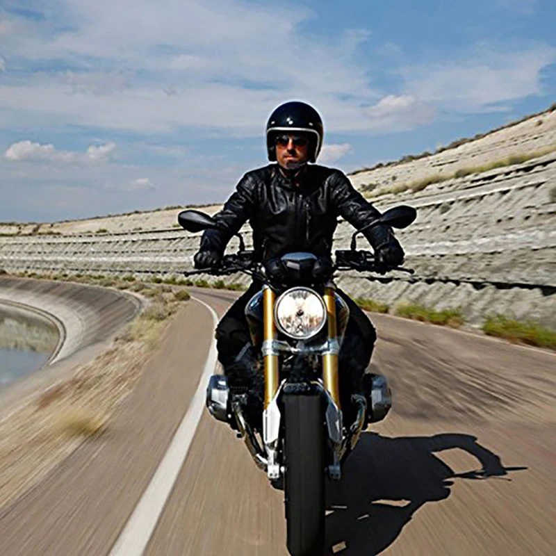 Шлем на BMW R NINET