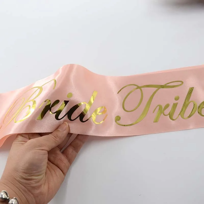1 Pcs Bride to Be Sash white Bride to Be Sash with Pink Team Bride for Hen Party Wedding Bridal Shower Gold Letter HW66 (1)